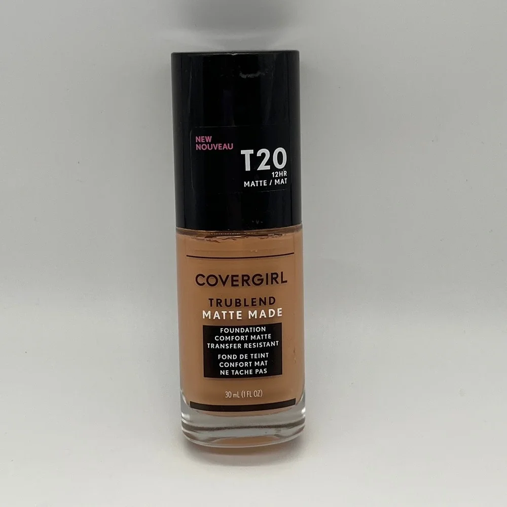 Covergirl TruBlend Matte Made Foundation T20‎ Soft Honey 1oz Women